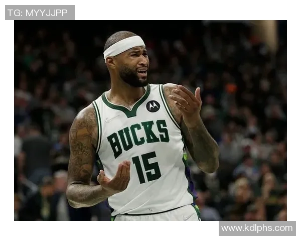 卡梅隆托马斯表现亮眼16分钟内贡献8分2板4助引关注 卡梅隆托马斯表现亮眼16分钟内贡献8分2板4助引关注