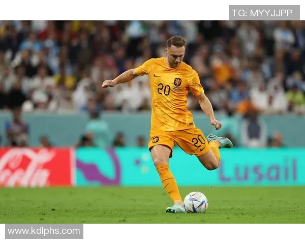 俄媒称国米阿森纳马竞罗马等队关注19岁俄罗斯边锋格雷波夫