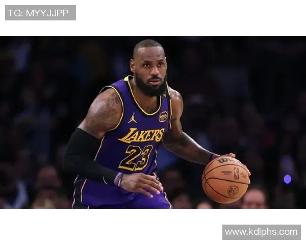 黄蜂官方宣布签约NCAA得分王埃里克狄克逊前湖人球员重返赛场