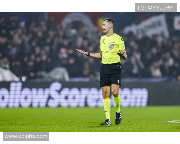 巴黎对阵拜仁的裁判团队全意大利阵容马里亚尼执法引发关注