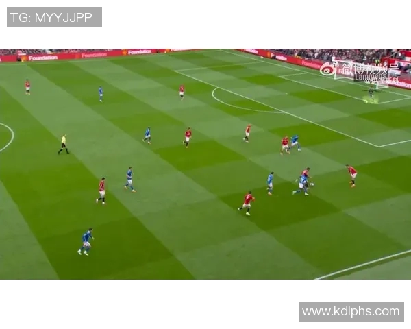 费迪南德称赞拉门斯稳定表现提升全队信心助力战胜桑德兰