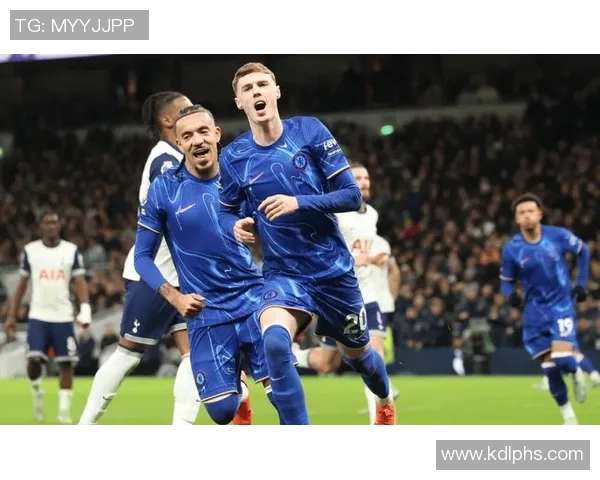 昔日英超弃将戴尔逆袭曼城助球队绝平曾被热刺冷落半年无球可踢