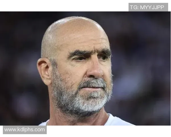 阿莫林尊敬坎通纳希望传奇球员助力曼联年轻人才成长 阿莫林尊敬坎通纳希望传奇球员助力曼联年轻人才成长