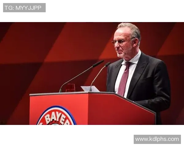 瓦茨克当选多特蒙德新主席里肯将出任俱乐部首席执行官 瓦茨克当选多特蒙德新主席里肯将出任俱乐部首席执行官