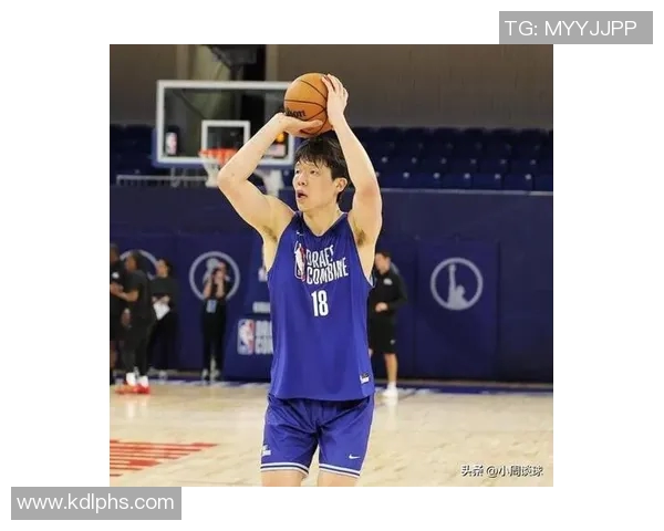 杨瀚森泪洒赛场背负亿万中国球迷期待的沉重责任