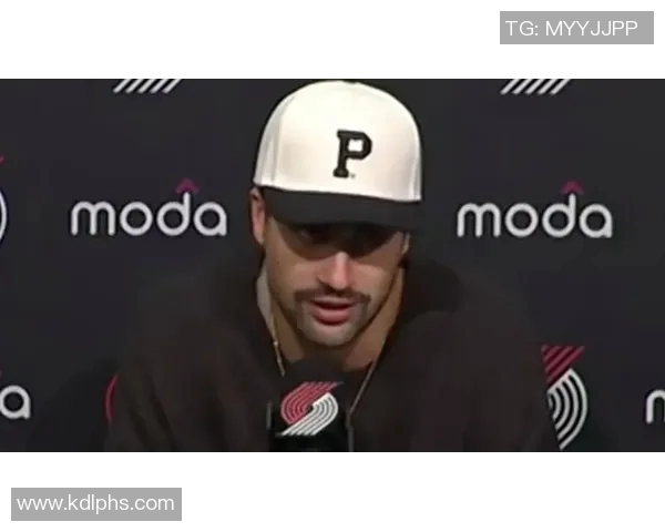 阿夫迪亚学中文与瀚森交流掌握左右手表达能力提升