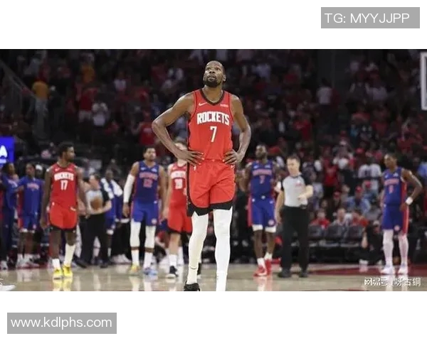 弗拉格创历史成就18岁359天单场40分5板5助詹姆斯杜兰特紧随其后