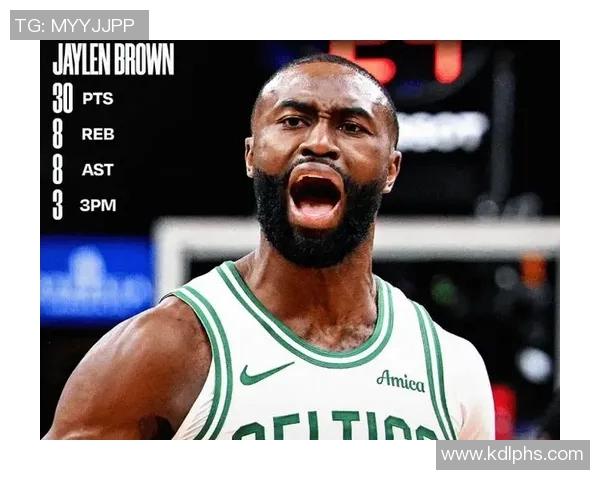 杰伦布朗独砍36分却三分球全失致命犯规成败皆由你